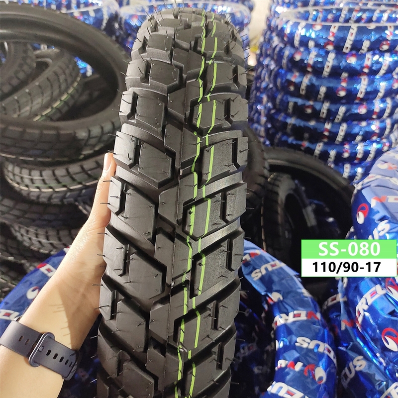 Super 110/90-16 110/90-17 Tubos e pneus sem tubos de motocicleta adequados para todos os climas