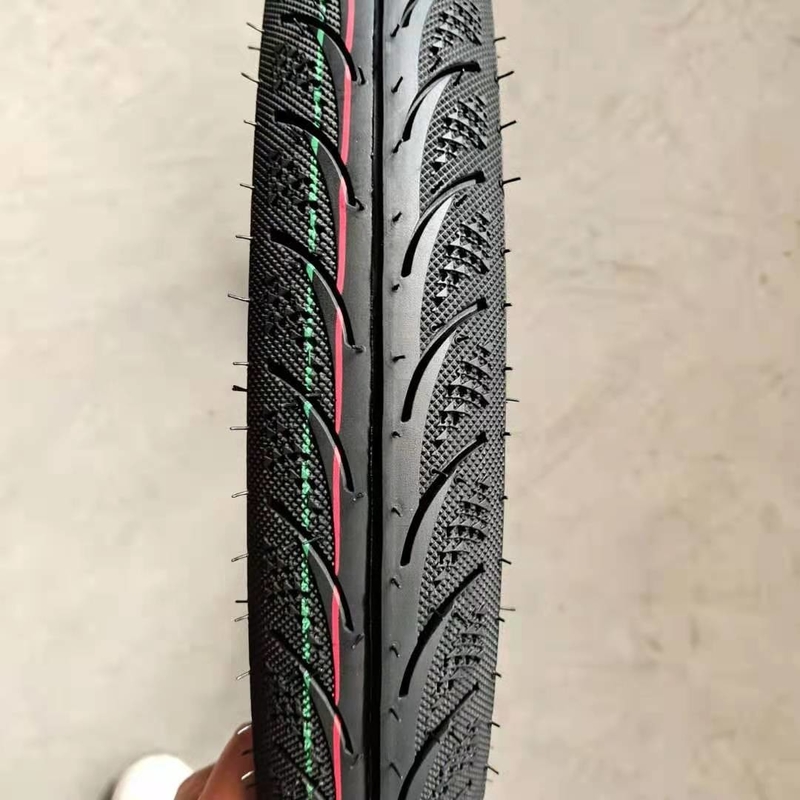 Super 70/90-17 Pneus de borracha para motocicletas de alta capacidade de produção para reparação/recâmbio