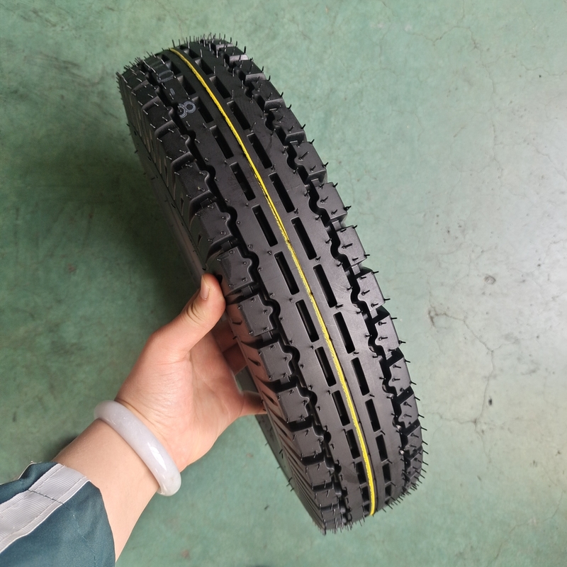 Padrão 4.00-8 400-8 MRF Pneus de motocicletas para compradores da América do Sul e do Oriente Médio